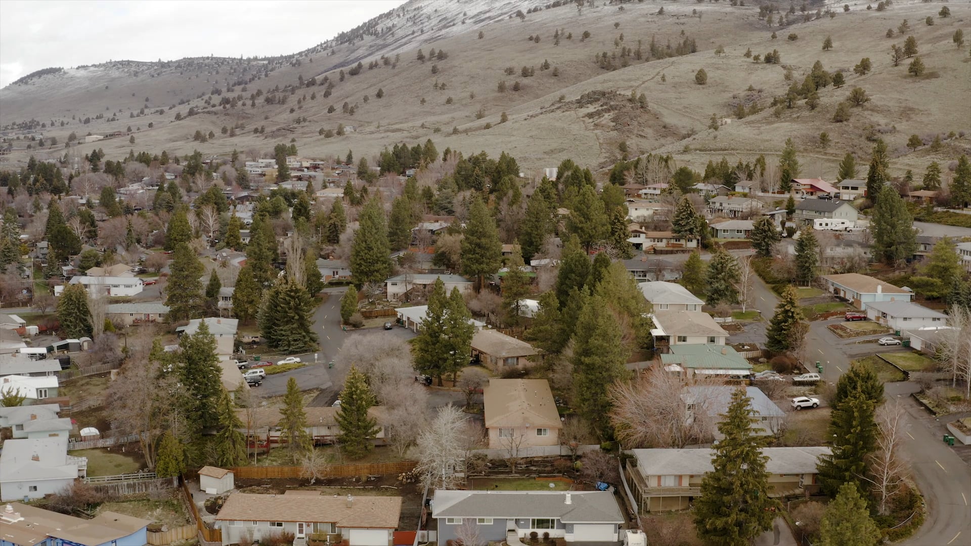 Moyina Heights Life in Klamath